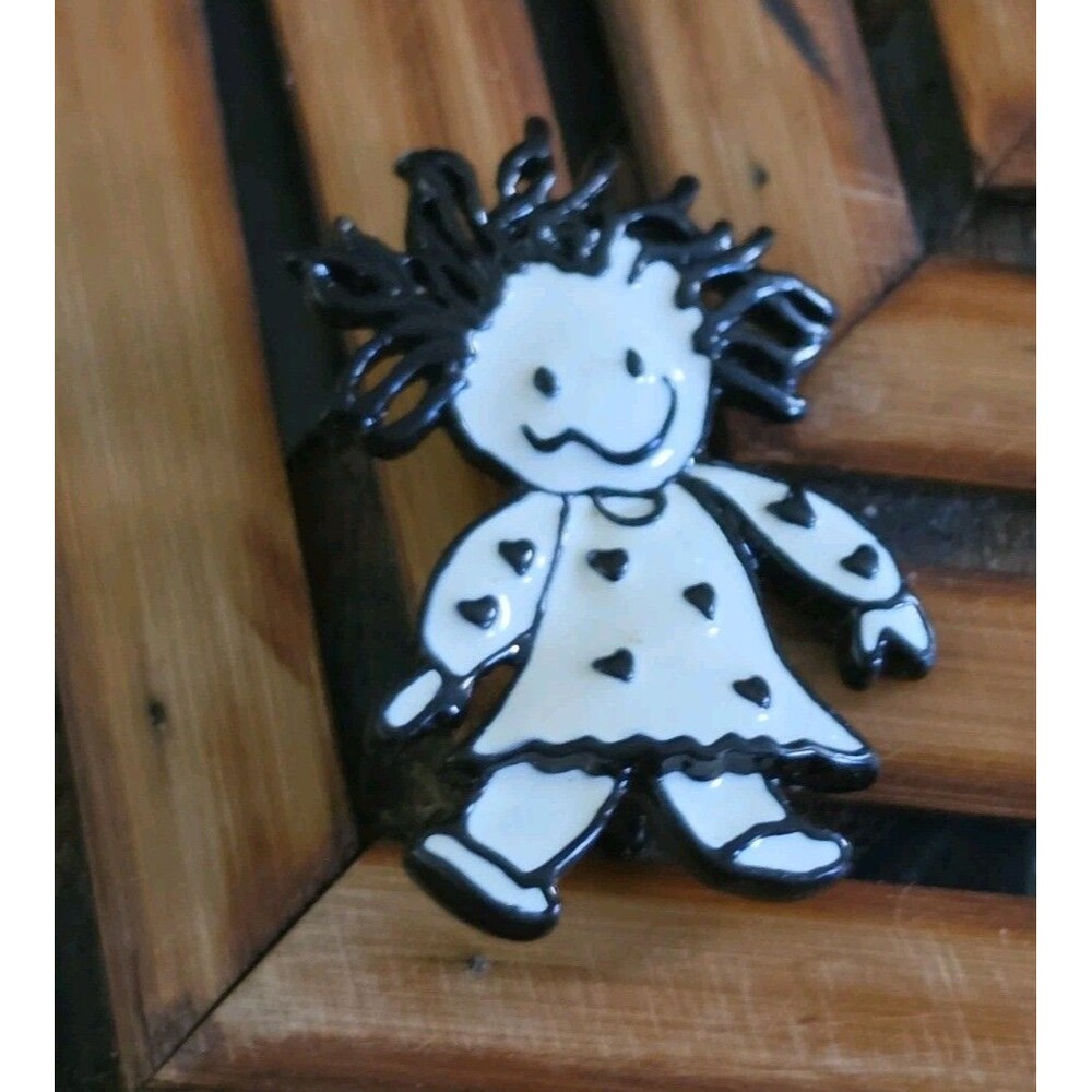 Vintage J.J. Mona’s World Raggedy Ann Enamel Brooch/Pin Signed, Heart Dress
